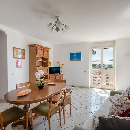 Solea Panoramic Sea View Semesterbostad